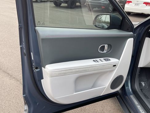 Used 2024 Hyundai Ioniq 5 Limited RWD image 16
