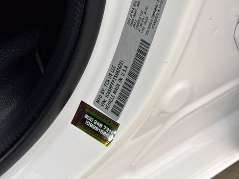 Used 2025 RAM 1500 Big Horn AWD/4WD image 30
