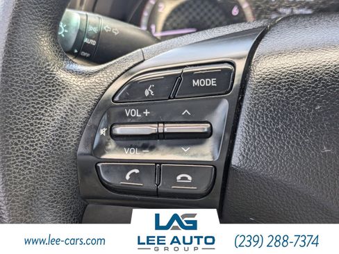 Used 2019 Hyundai Veloster 2.0 image 22