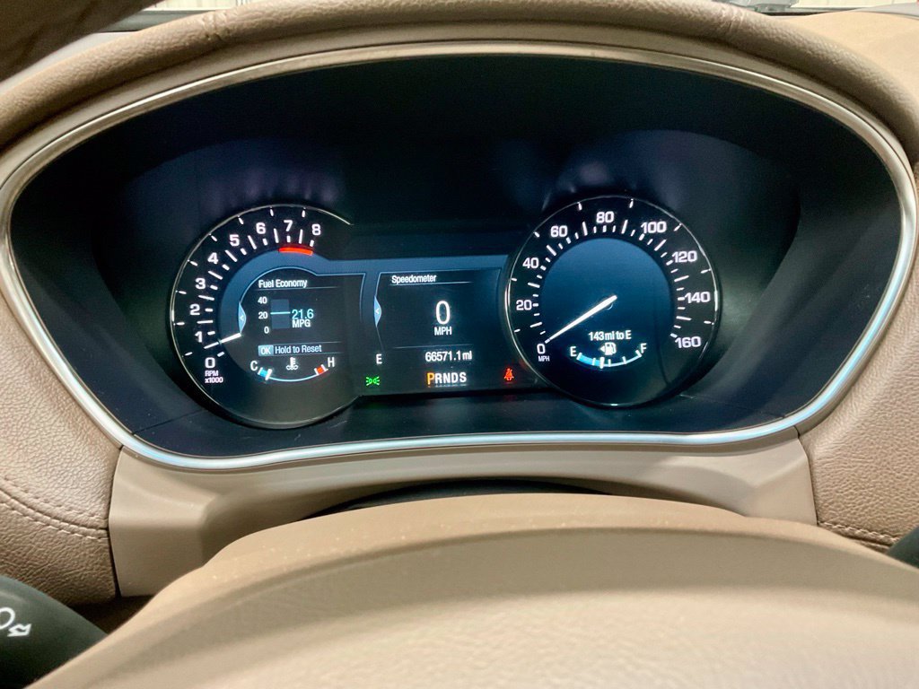 Used 2017 Lincoln MKX Reserve w/ Driver Assistance Package AWD/4WD image 14