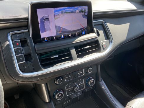 Used 2021 Chevrolet Tahoe RST w/ Luxury Package image 2