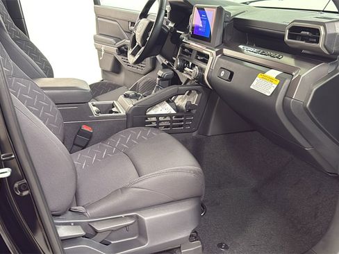 New 2026 Toyota Tacoma SR5 image 18