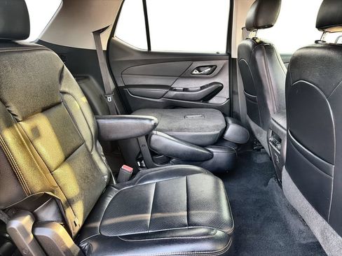 Certified 2021 Chevrolet Traverse LT AWD/4WD image 28
