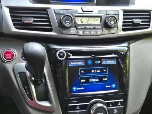 Used 2015 Honda Odyssey EX-L image 21