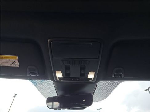 Used 2025 Honda Pilot TrailSport image 26