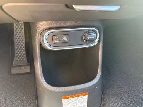 New 2026 Genesis GV60 Advance image 22