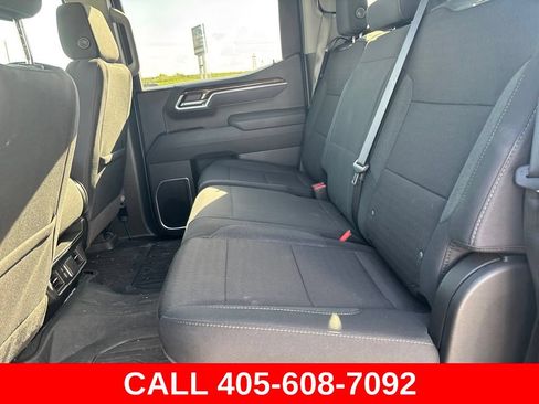 Used 2026 GMC Sierra 1500 SLE AWD/4WD image 8