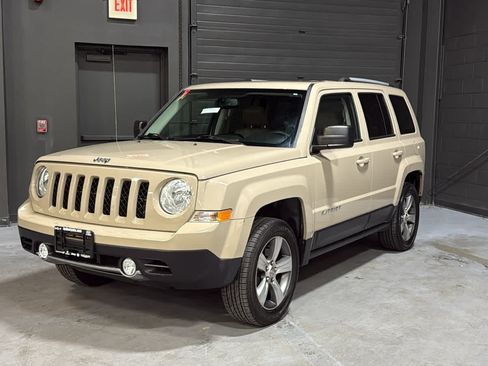 Used 2016 Jeep Patriot High Altitude AWD/4WD image 3