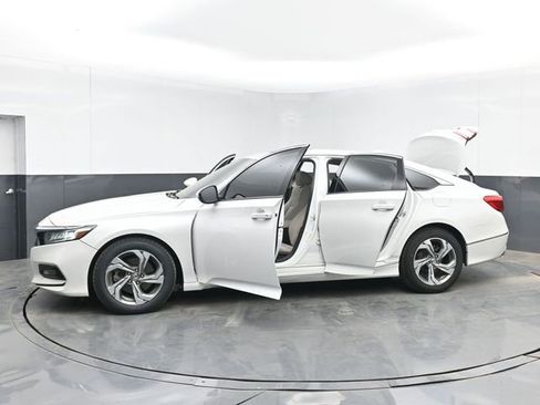 Used 2019 Honda Accord EX-L image 49