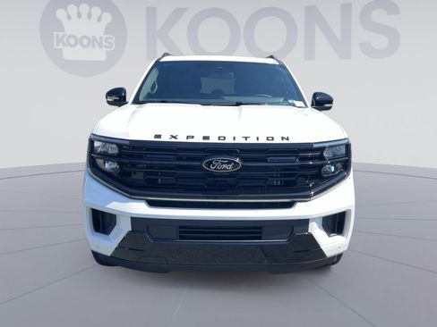 New 2026 Ford Expedition Platinum image 19