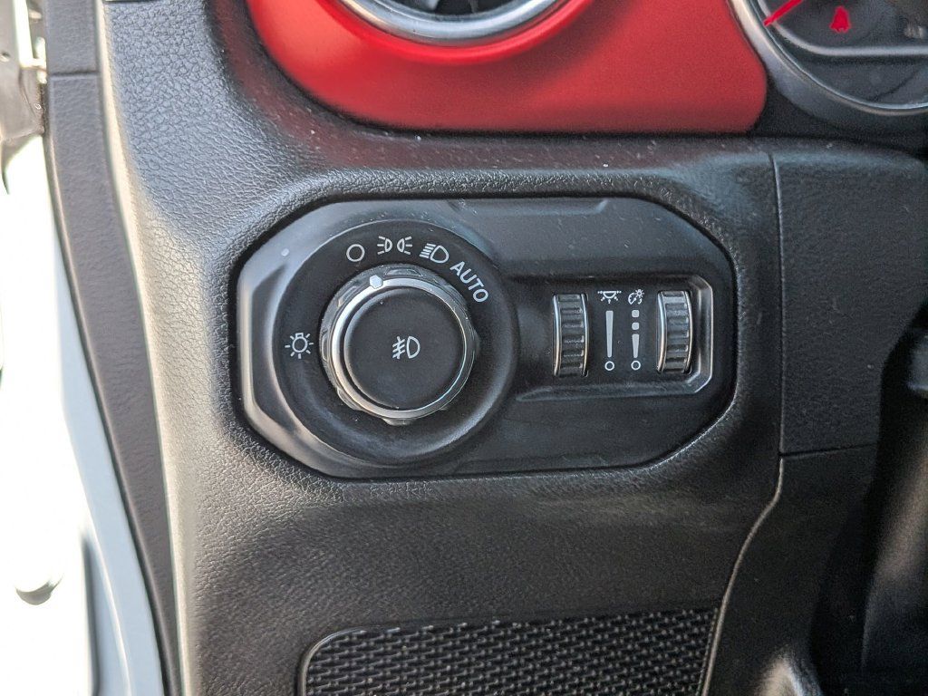 Used 2019 Jeep Wrangler Unlimited Rubicon AWD/4WD image 19