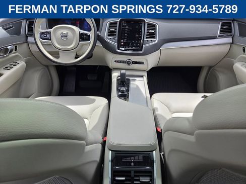 Used 2025 Volvo XC90 B5 Core w/ Protection Package Premier AWD/4WD image 16