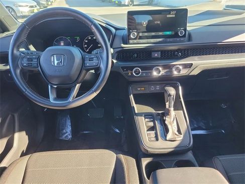 Certified 2024 Honda CR-V Sport image 10