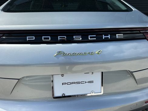 Certified 2018 Porsche Panamera 4 AWD/4WD image 14