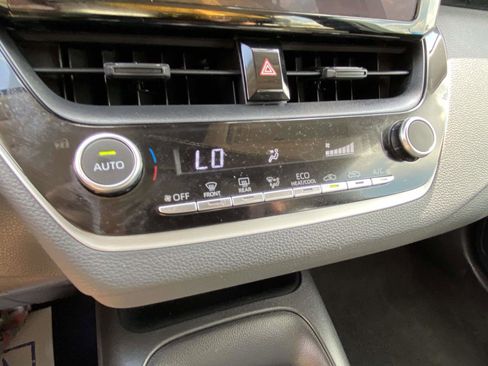 Used 2023 Toyota Corolla LE image 17
