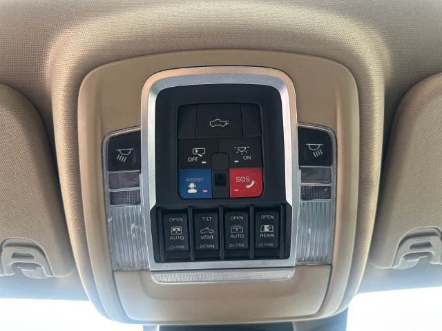 Used 2019 RAM 1500 Laramie AWD/4WD image 41