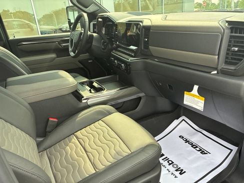 New 2026 Chevrolet Silverado 2500 ZR2 w/ Snow Plow Prep/Camper Package AWD/4WD image 47