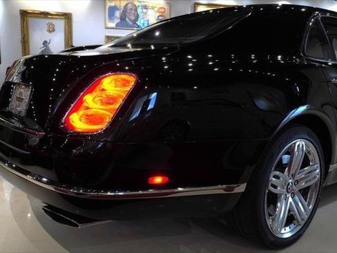 Used 2013 Bentley Mulsanne RWD image 8