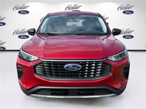 Certified 2026 Ford Escape Active FWD image 2