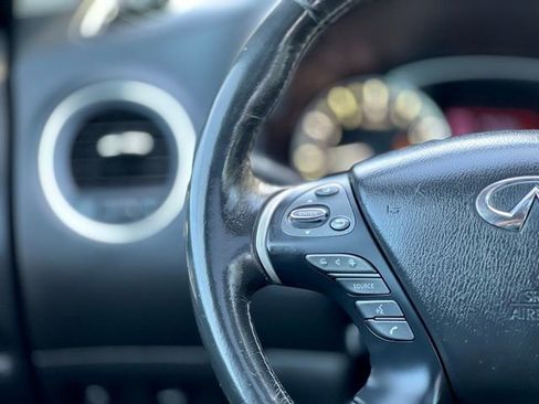 Used 2019 INFINITI QX60 Luxe w/ Essential Package image 38