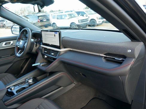 New 2026 Ford Explorer ST-Line w/ ST-Line Street Pack image 10
