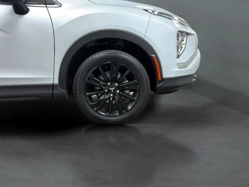 Used 2024 Mitsubishi Eclipse Cross LE AWD/4WD image 25