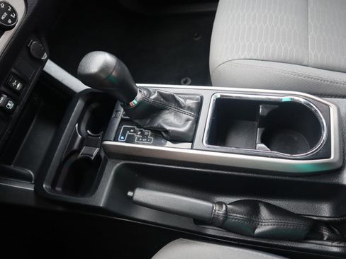 Used 2019 Toyota Tacoma SR5 image 81