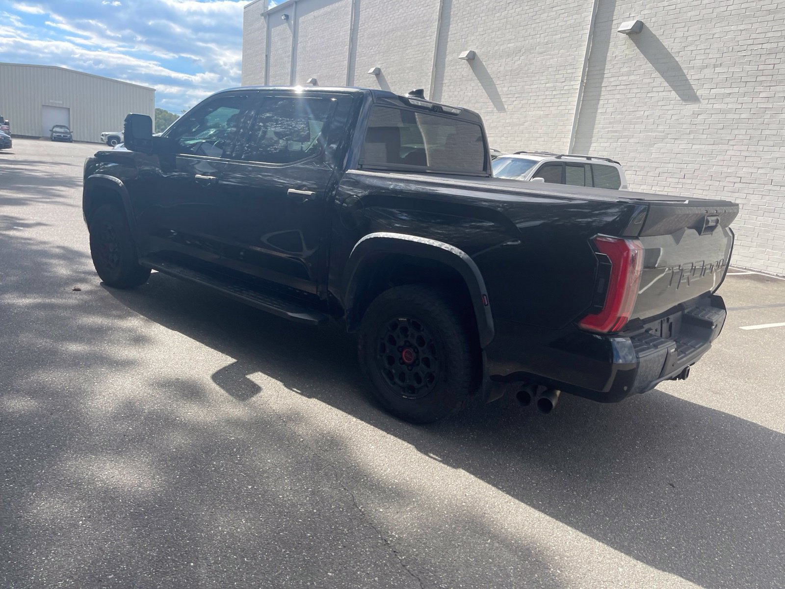 Used 2023 Toyota Tundra TRD Pro w/ TRD Pro Tow Package AWD/4WD image 18