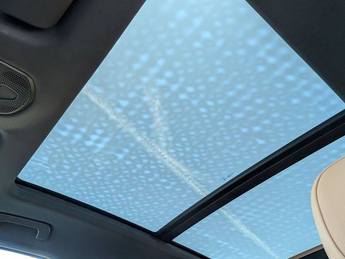 New 2026 Porsche Cayenne image 27