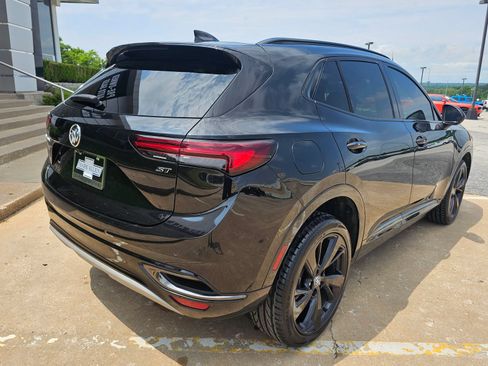 Used 2023 Buick Envision Essence w/ Sport Touring Package FWD image 4