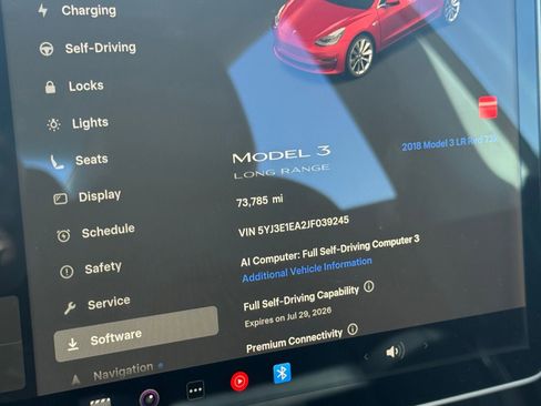Used 2018 Tesla Model 3 Long Range RWD image 18
