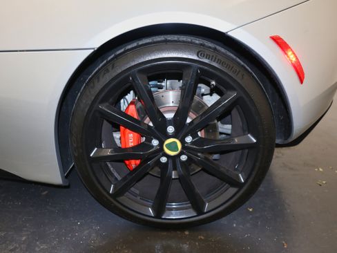 Used 2014 Lotus Evora S image 38