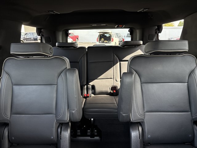 Used 2023 GMC Yukon SLT AWD/4WD image 21