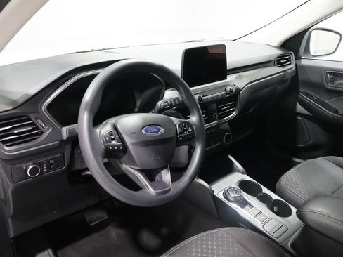 Used 2025 Ford Escape Active AWD/4WD image 13