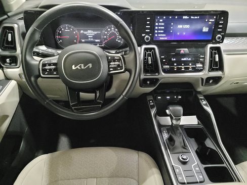 Used 2023 Kia Sorento S FWD image 22