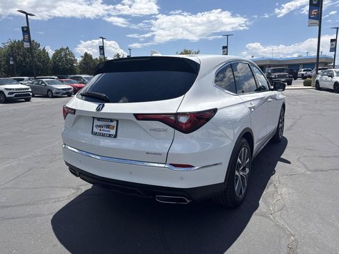 Used 2024 Acura MDX SH-AWD w/ Technology Package image 5