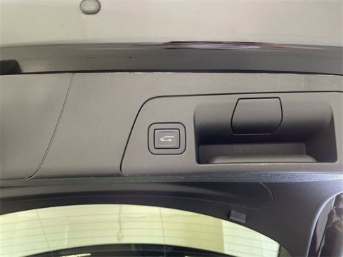 Certified 2023 Buick Envision Preferred w/ Sport Touring Package image 17