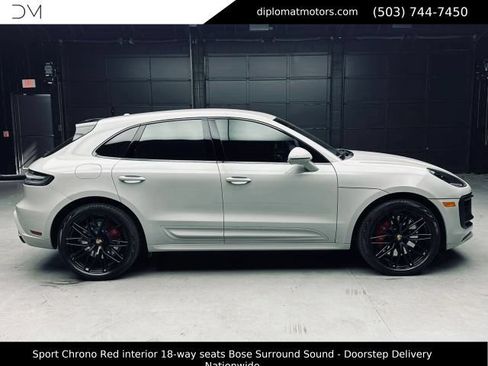 Used 2022 Porsche Macan GTS AWD/4WD image 8