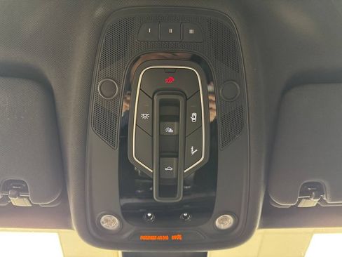 Used 2018 Audi Q7 2.0T Premium Plus AWD/4WD image 56