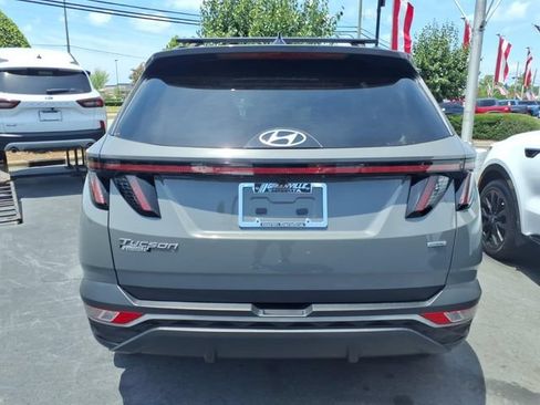 Used 2024 Hyundai Tucson SEL w/ Convenience Package AWD/4WD image 2