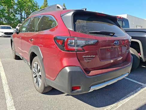 Used 2023 Subaru Outback Touring XT AWD/4WD image 5
