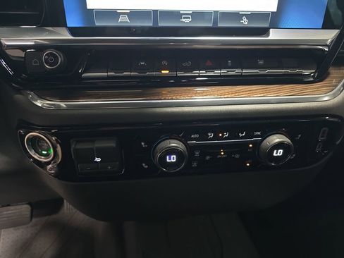 Used 2024 Chevrolet Silverado 1500 LT w/ All Star Edition Plus image 24