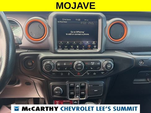 Used 2023 Jeep Gladiator Mojave AWD/4WD image 7
