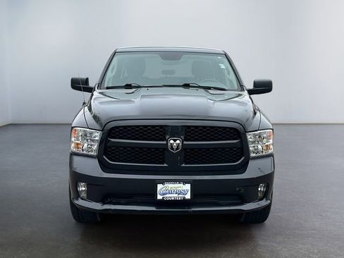 Used 2017 RAM 1500 Express w/ Express Value Package image 8