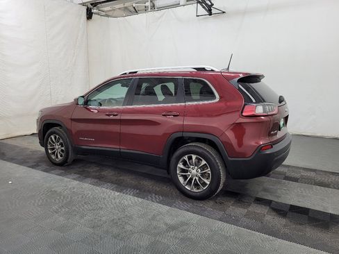 Used 2020 Jeep Cherokee Latitude Plus image 3