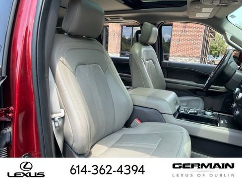 Used 2018 Ford Expedition Max Limited w/ Equipment Group 302A AWD/4WD image 10