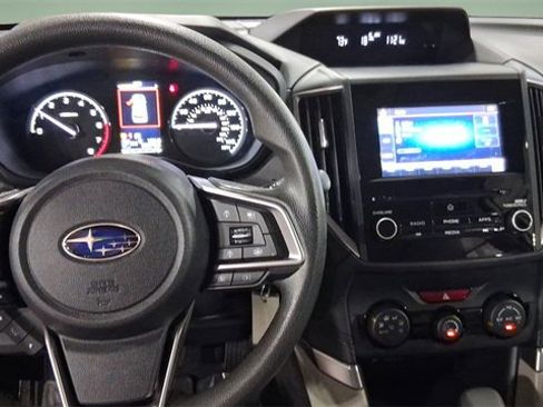 Used 2023 Subaru Forester image 9