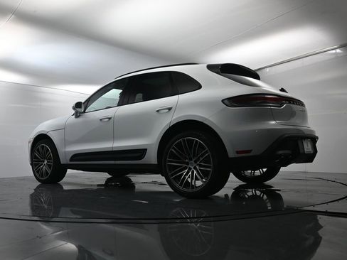 Certified 2026 Porsche Macan S image 51