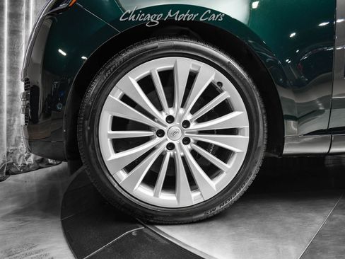 Used 2025 Land Rover Range Rover Long Wheelbase SE AWD/4WD image 56