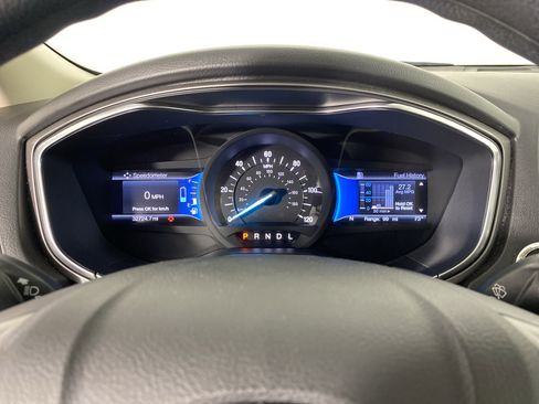 Used 2018 Ford Fusion S FWD image 20